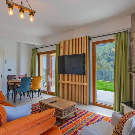 Hira Faralya 빌라 *