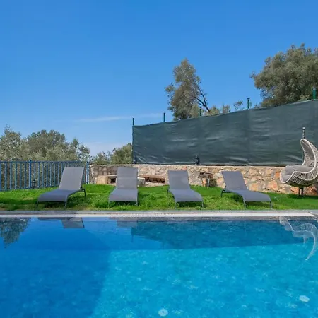 Hira Faralya 빌라 *