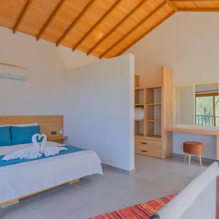 Villa Hira Faralya *